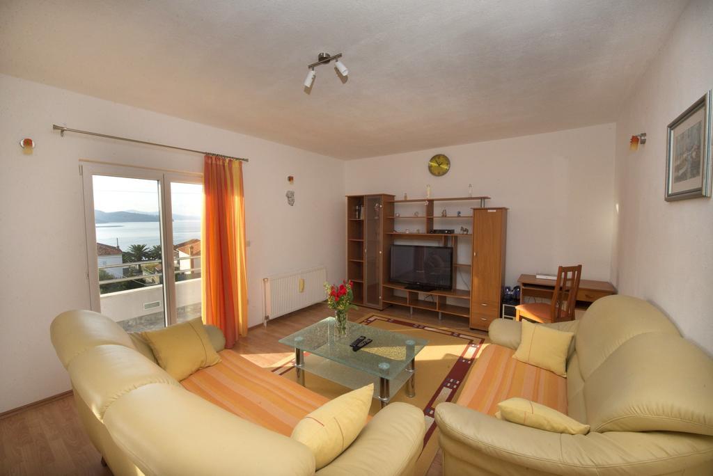 Apartments Meri تروغير الغرفة الصورة