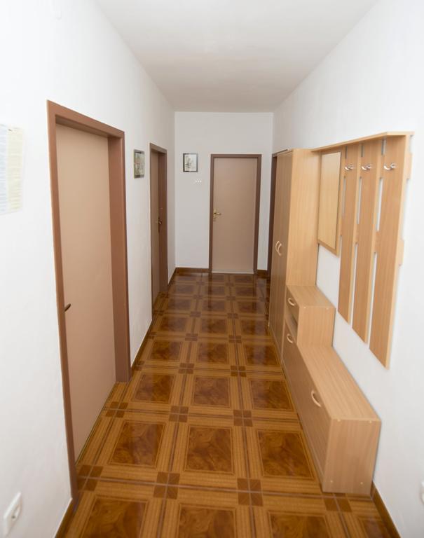 Apartments Meri تروغير الغرفة الصورة